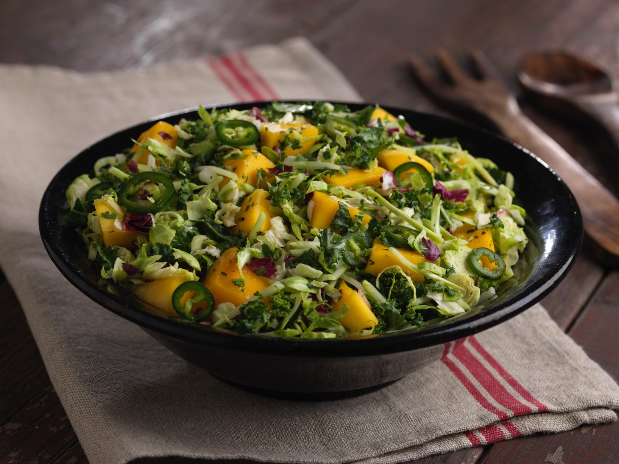 Mango Jalapeño Kale Cabbage Slaw Foodservice by Mann Packing