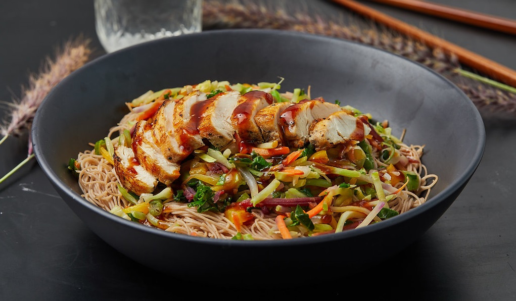 Chicken Teriyaki Bowl with Organic Super Blend - Mann's Fresh Vegetables